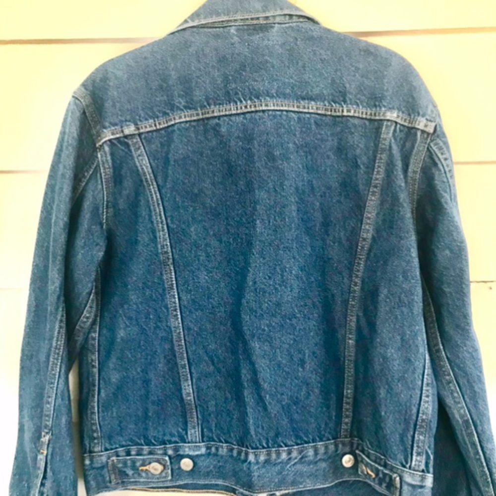Levi’s Ex-Boyfriend Trucker Jean Jacket - Picture 2 of 4